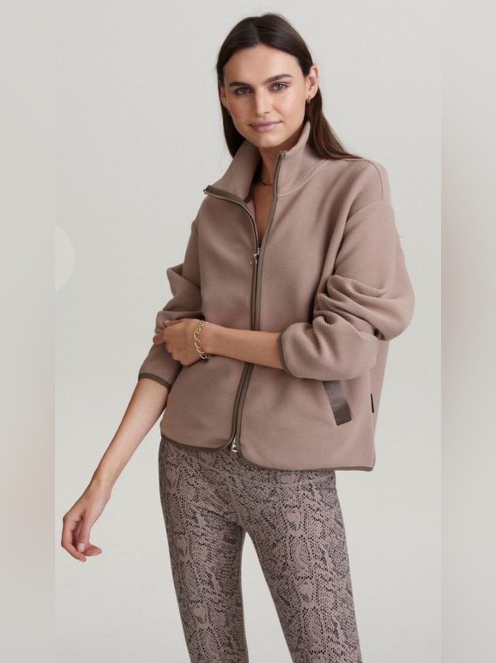 Varley Berendo Zip Thru Jacket in Portabella, XS, Good Condition!
